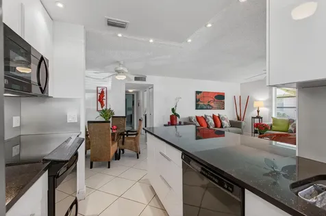 1305 High Point Way Delray Beach FL 33445