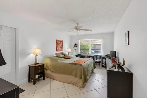 1305 High Point Way Delray Beach FL 33445