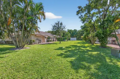 1305 High Point Way Delray Beach FL 33445