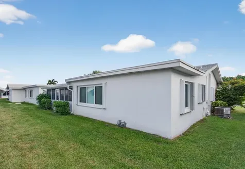 2095 Sw 13th Terrace Boynton Beach FL 33426