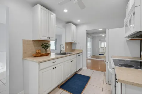 2095 Sw 13th Terrace Boynton Beach FL 33426