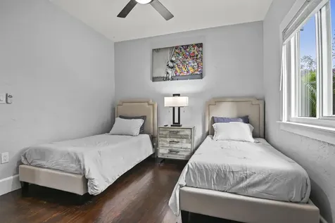 424 Malverne Road West Palm Beach FL 33405