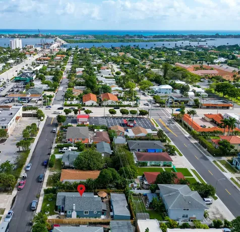 424 Malverne Road West Palm Beach FL 33405
