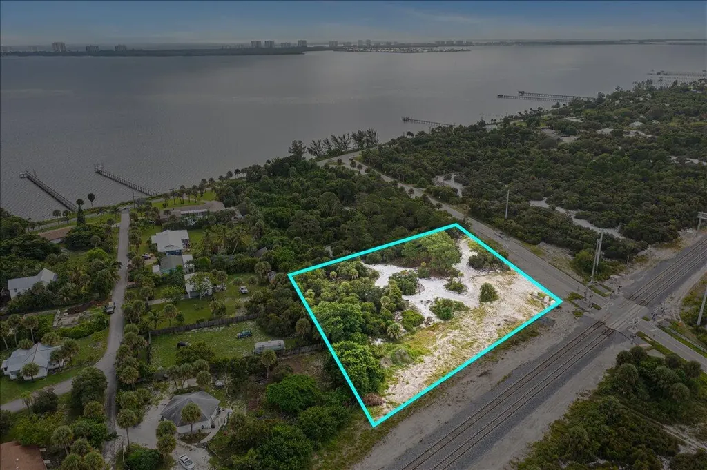 0 S Indian River S Drive Port Saint Lucie FL 34957