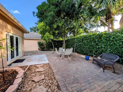 4153 Sapphire Terrace Weston FL 33331