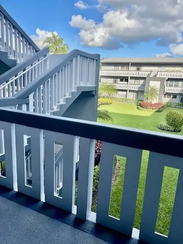 152 Suffolk D Boca Raton FL 33434