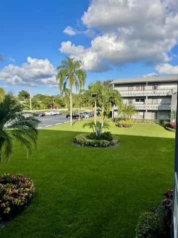 152 Suffolk D Boca Raton FL 33434