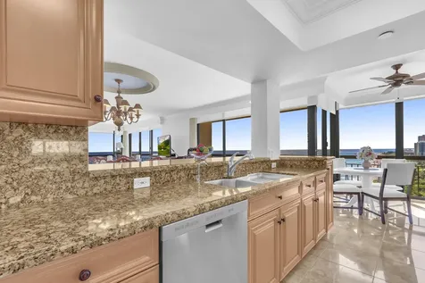 4000 N Ocean Drive Singer Island FL 33404