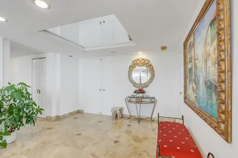 4000 N Ocean Drive Singer Island FL 33404