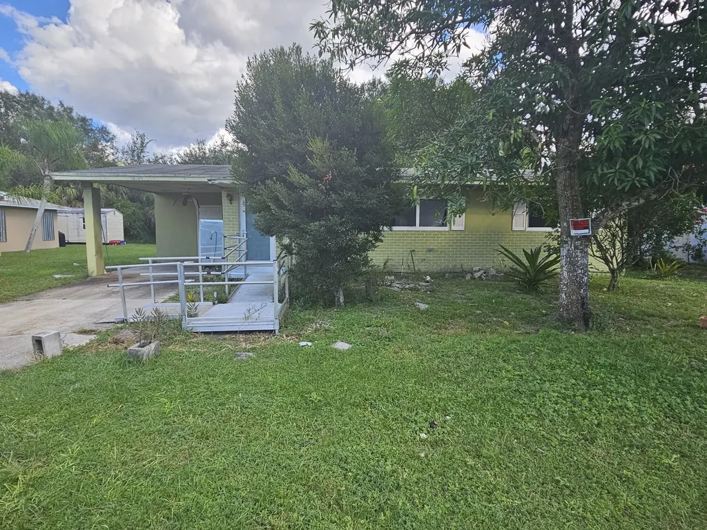 14745 Sw 174th Court Indiantown FL 34956