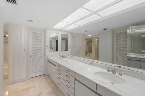 100 Lakeshore Drive North Palm Beach FL 33408