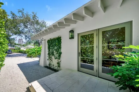 300 Barcelona Road West Palm Beach FL 33401
