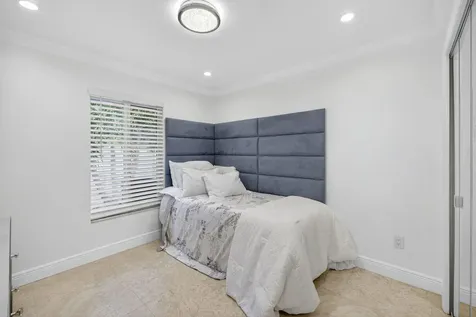 10424 Sail Place Boca Raton FL 33498