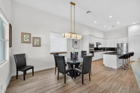 10033 Regency Way Palm Beach Gardens FL 33412