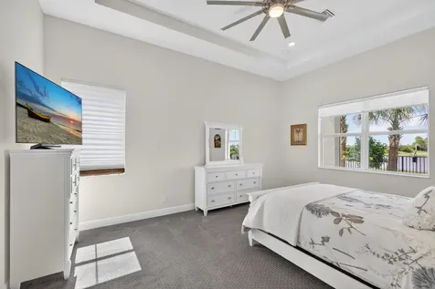 10033 Regency Way Palm Beach Gardens FL 33412
