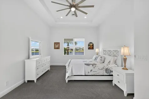 10033 Regency Way Palm Beach Gardens FL 33412