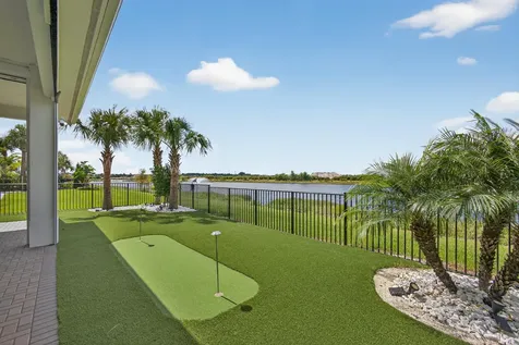 10033 Regency Way Palm Beach Gardens FL 33412