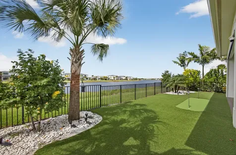 10033 Regency Way Palm Beach Gardens FL 33412