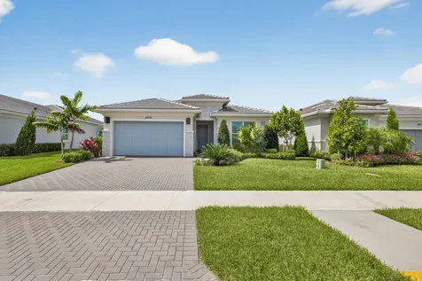 10033 Regency Way Palm Beach Gardens FL 33412