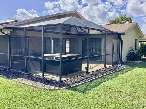 8895 Old Pine Road Boca Raton FL 33433