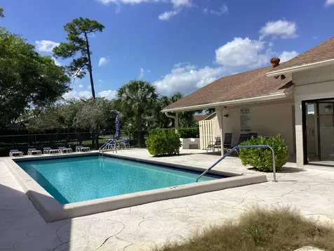 8895 Old Pine Road Boca Raton FL 33433