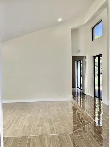 8895 Old Pine Road Boca Raton FL 33433