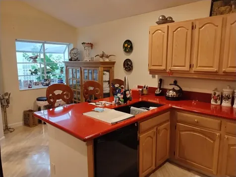 906 Dickens Place West Palm Beach FL 33411