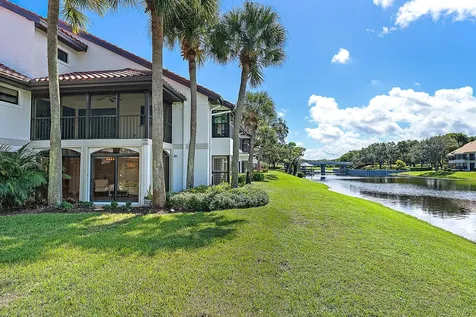 16647 Traders Crossing Jupiter FL 33477
