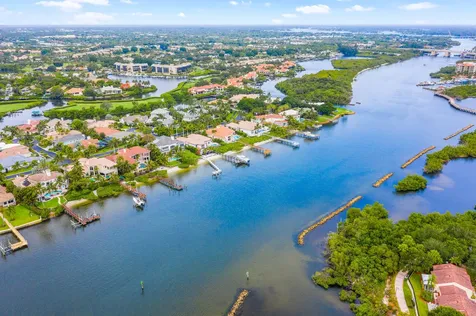 16647 Traders Crossing Jupiter FL 33477