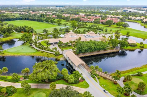 16647 Traders Crossing Jupiter FL 33477