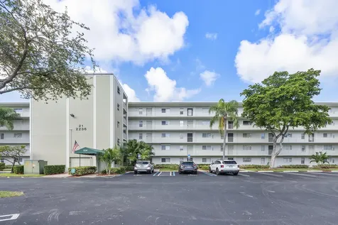 2236 N Cypress Bend Drive Pompano Beach FL 33069