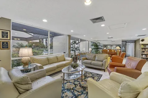 2236 N Cypress Bend Drive Pompano Beach FL 33069