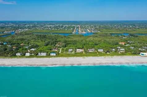 116 N Beach Road Jupiter Island FL 33455