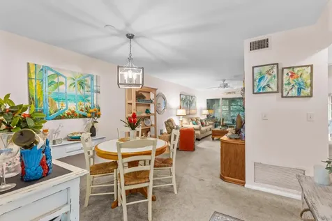 2929 Se Ocean Boulevard Stuart FL 34996
