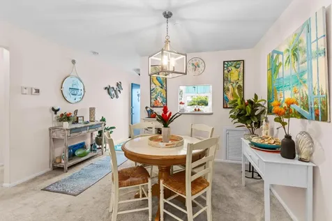 2929 Se Ocean Boulevard Stuart FL 34996
