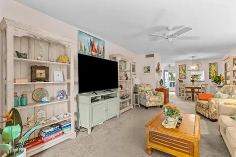 2929 Se Ocean Boulevard Stuart FL 34996