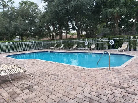 4535 Thornwood Circle Palm Beach Gardens FL 33418