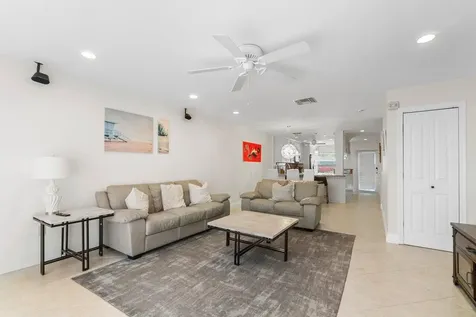 842 SE 19th Avenue Deerfield Beach FL 33441
