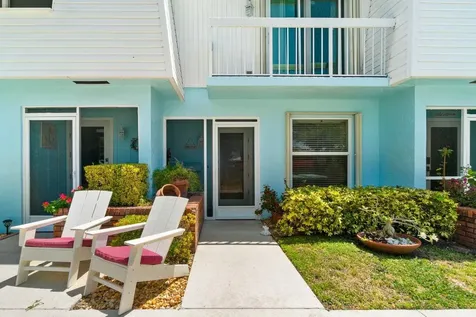 842 SE 19th Avenue Deerfield Beach FL 33441