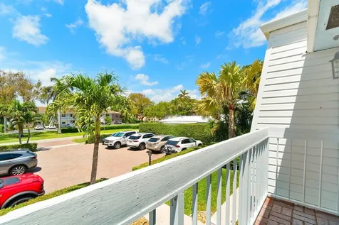 842 SE 19th Avenue Deerfield Beach FL 33441