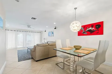 842 SE 19th Avenue Deerfield Beach FL 33441