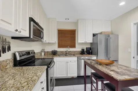 118 Ne 22nd Street Delray Beach FL 33444