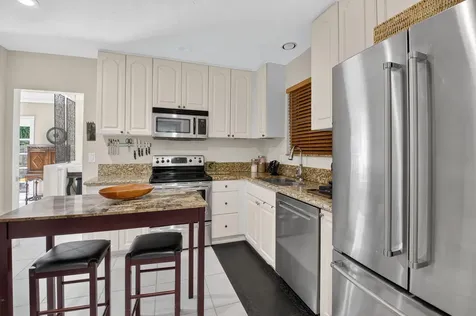 118 Ne 22nd Street Delray Beach FL 33444