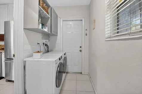 118 Ne 22nd Street Delray Beach FL 33444