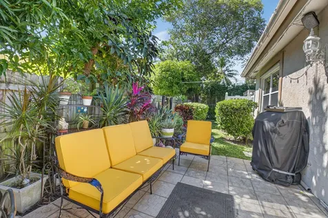 118 Ne 22nd Street Delray Beach FL 33444