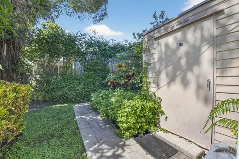 118 Ne 22nd Street Delray Beach FL 33444