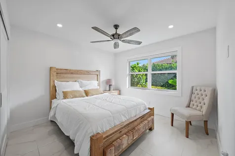 9524 Se Cove Point Street Jupiter FL 33469