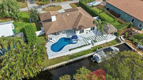 9524 Se Cove Point Street Jupiter FL 33469