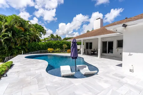 9524 Se Cove Point Street Jupiter FL 33469