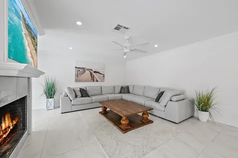 9524 Se Cove Point Street Jupiter FL 33469